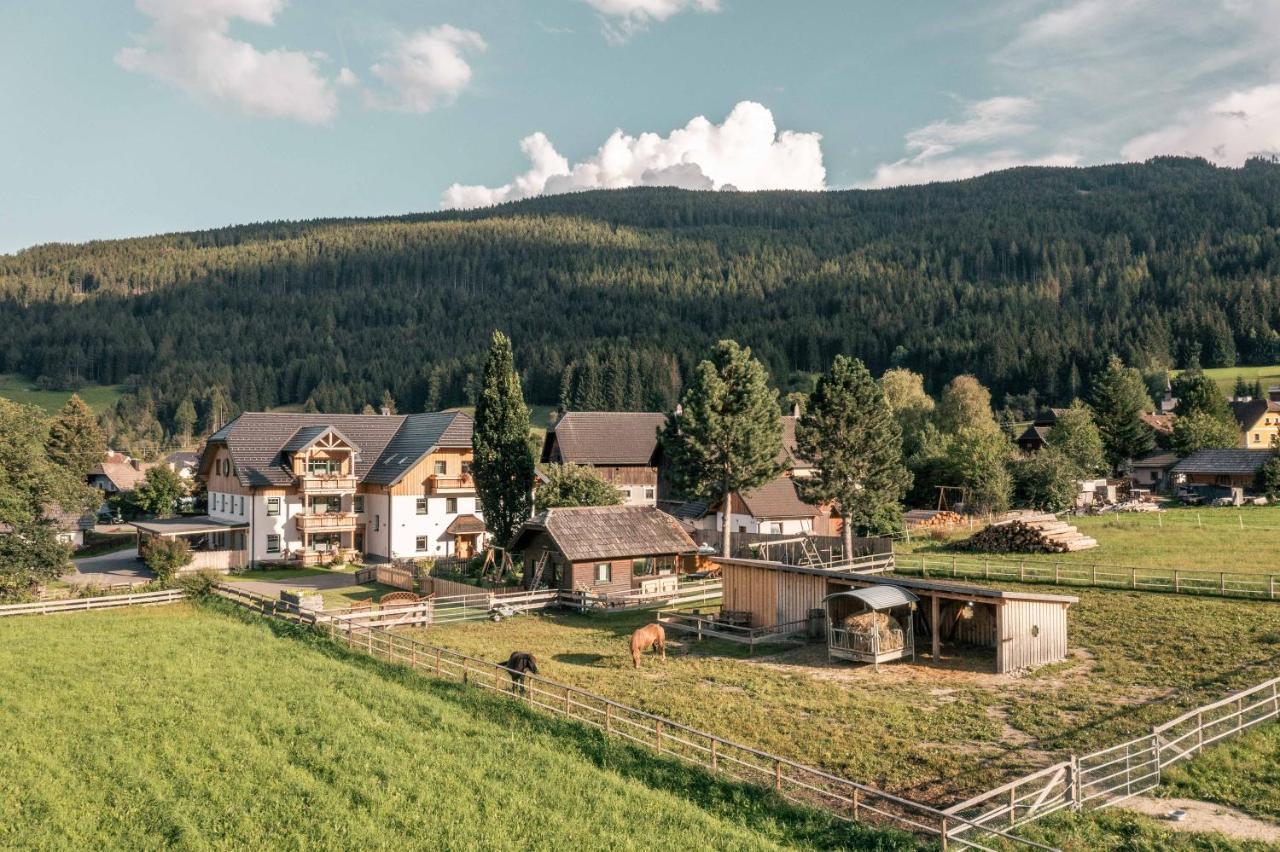 Landhaus Holzer Санкт Маргаретен им Лунгау Екстериор снимка